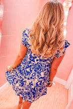 Load image into Gallery viewer, PLUS SIZE PALISADES PICNIC BLUE AND WHITE RUFFLED SLEEVE DRESS
