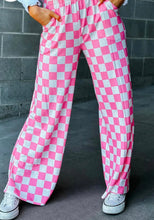 Load image into Gallery viewer, Checkered Wide Leg Pants
