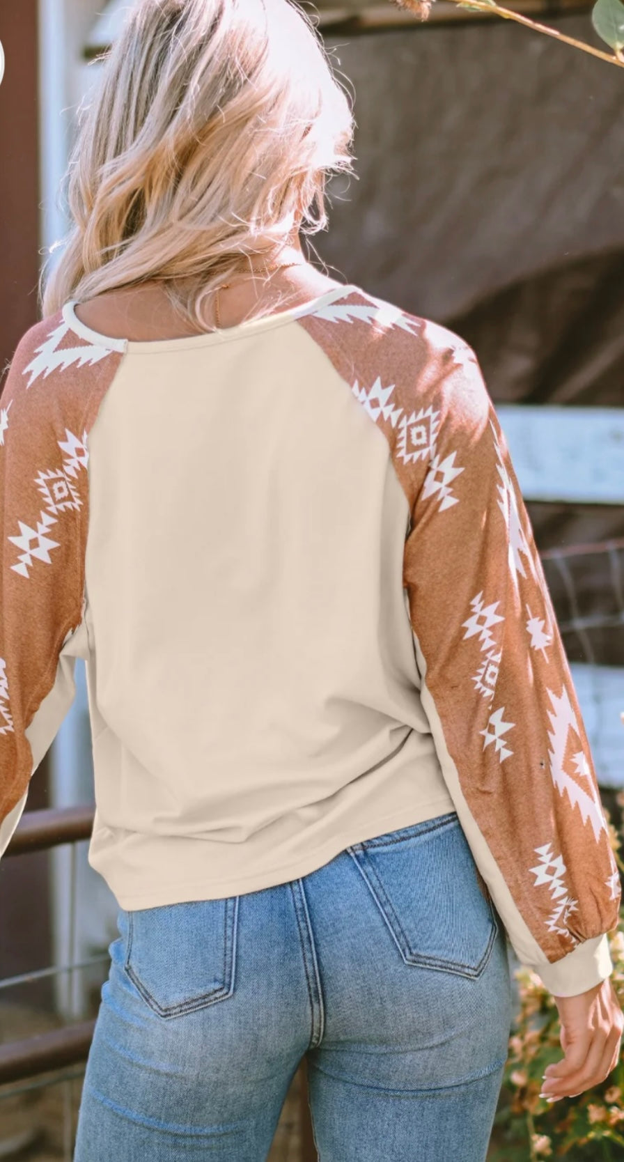 Geometric Round Neck Long Sleeve T-Shirt