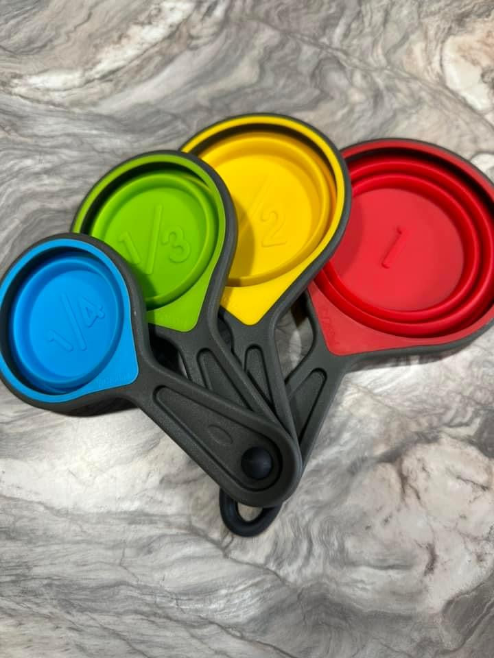 Collapsible Measuring Cups