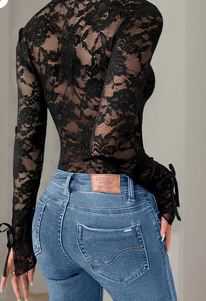 Perfee Lace Vneck Long Sleeve Bodysuit