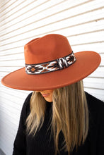 Load image into Gallery viewer, Copper Mesa Felt Hat
