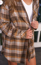 Load image into Gallery viewer, Lola Flannel Tunic Top
