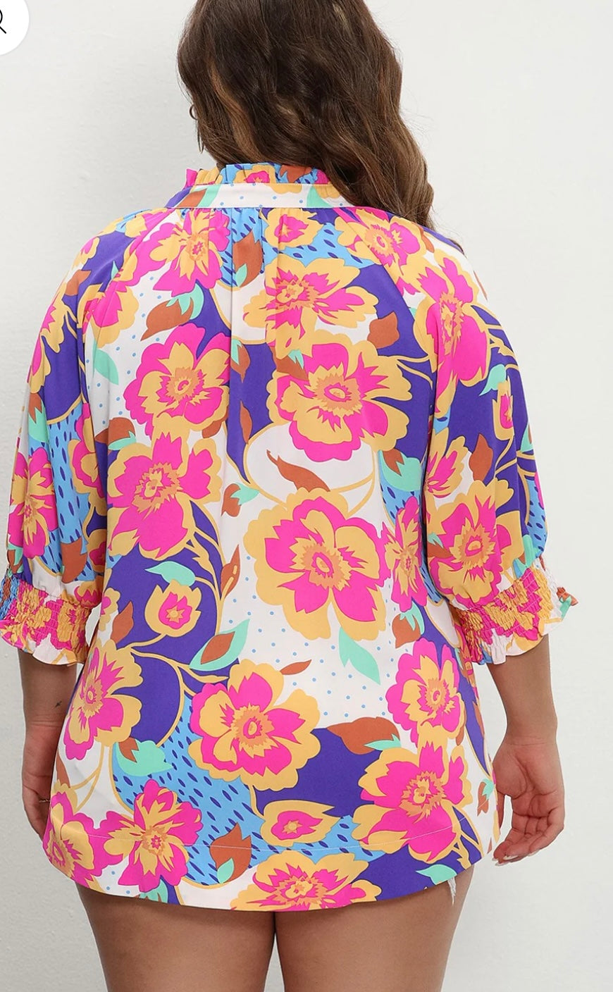 Plus Size Floral Split Neck Puff Sleeve Blouse