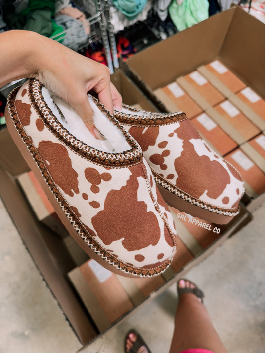 Cow print bruin slippers Gunpowder and Lace Boutique Nac