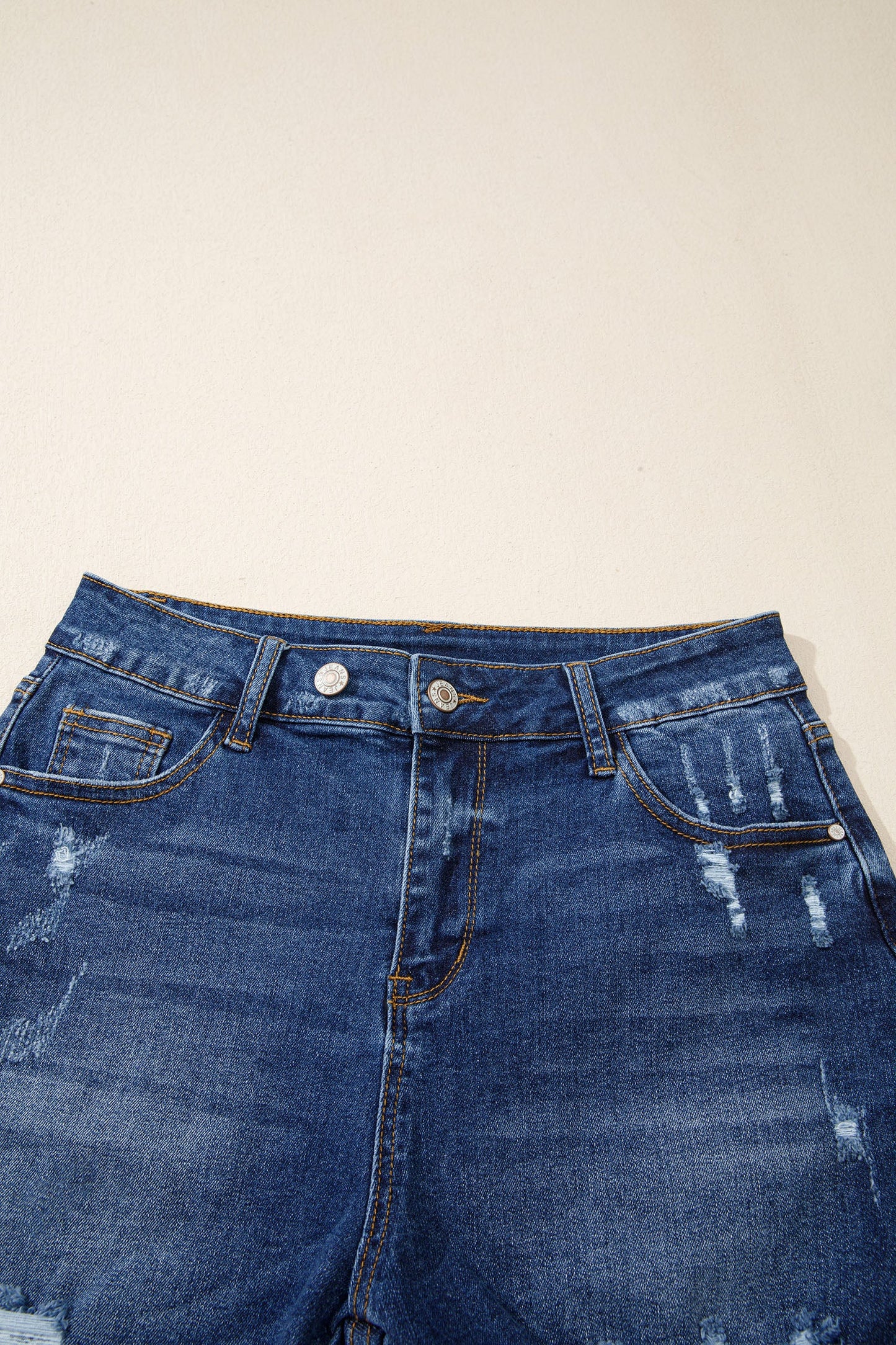Holland Hem Distressed Whiskery Shorts Threaded Pear