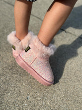 Load image into Gallery viewer, RTS: Vegan Leather Fuzzy Sparkle Boot-
