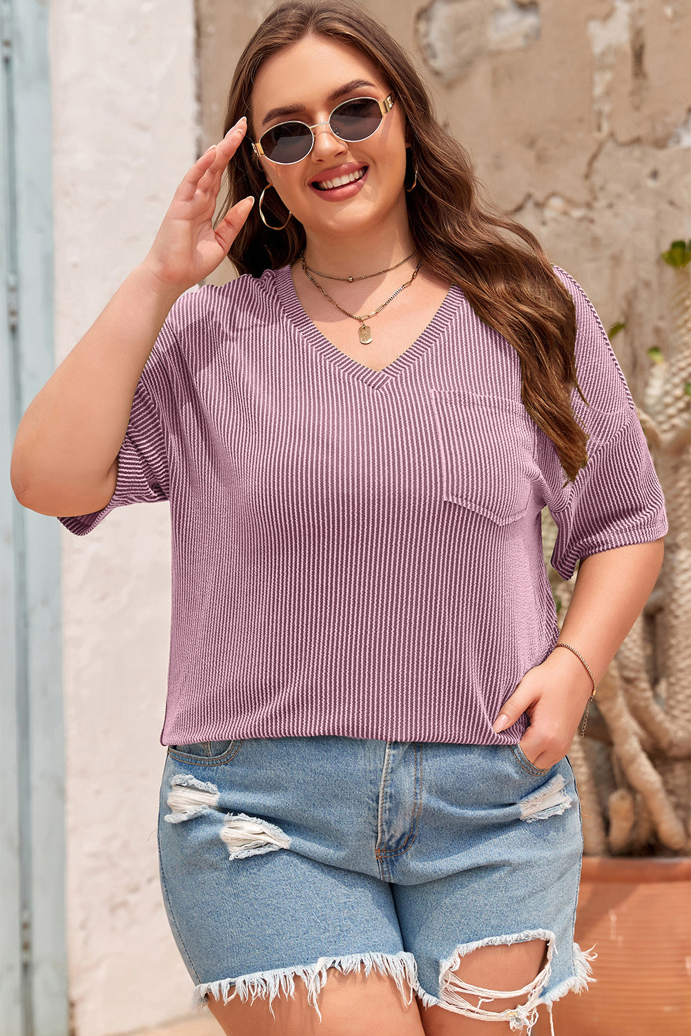 Plus Size Solid Corded Knit V-Neck T-Shirt
