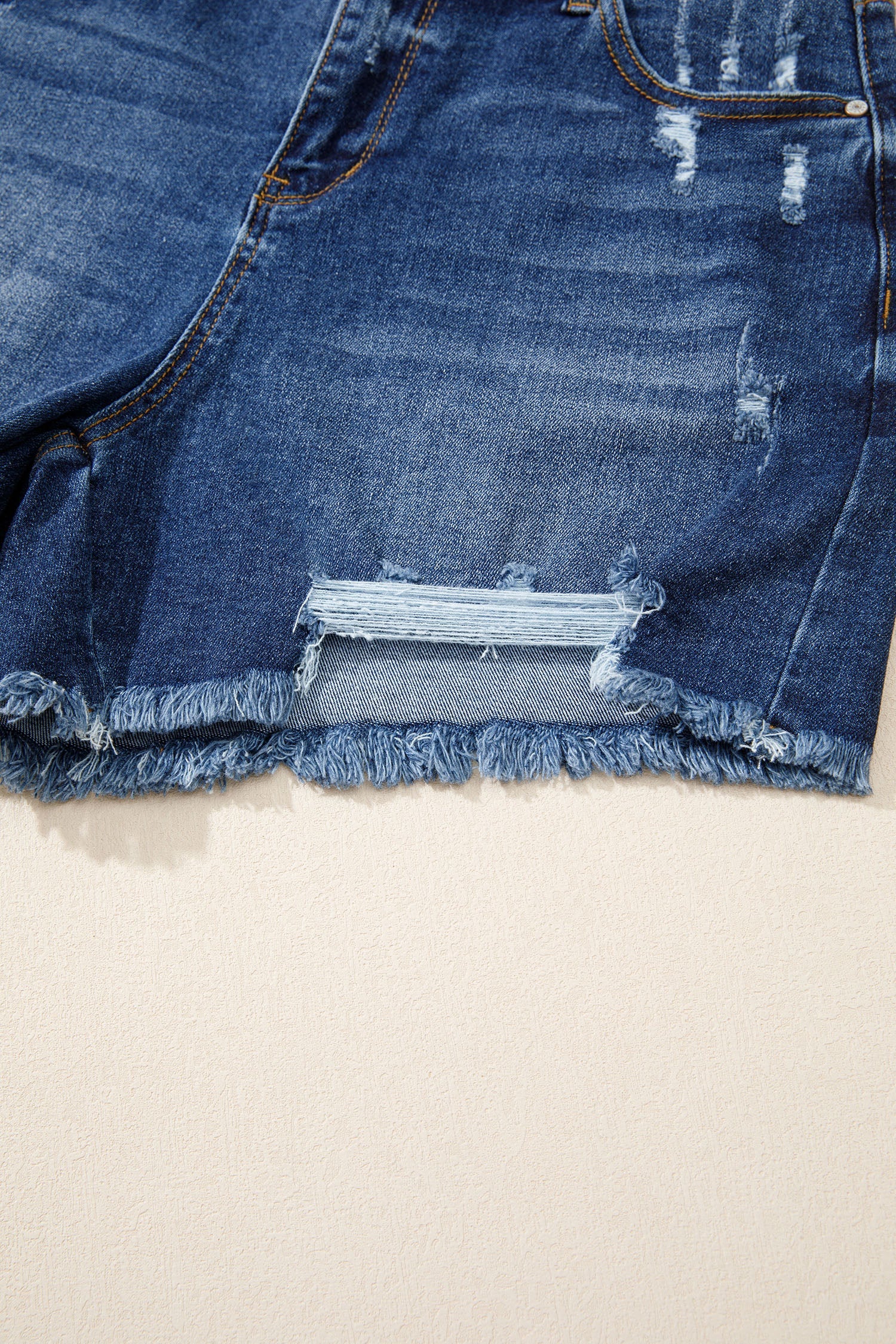 Holland Hem Distressed Whiskery Shorts Threaded Pear