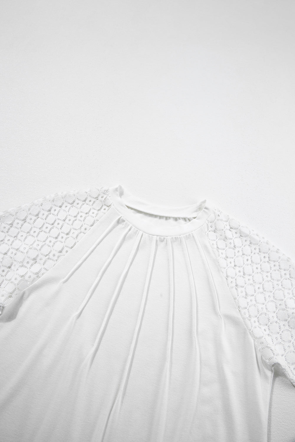 Seamed Detail Contrast Lace Raglan Sleeve Tee