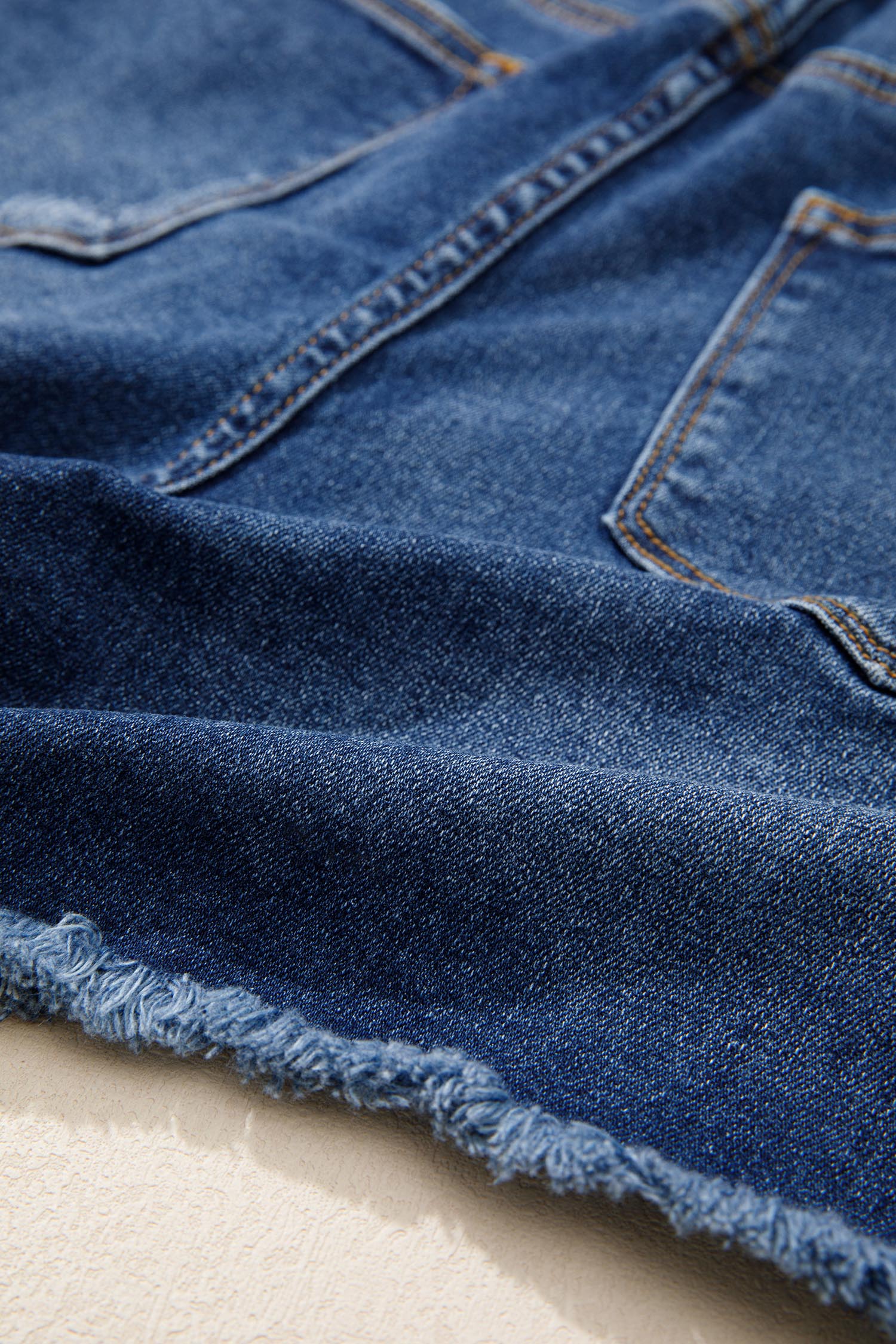 Holland Hem Distressed Whiskery Shorts Threaded Pear