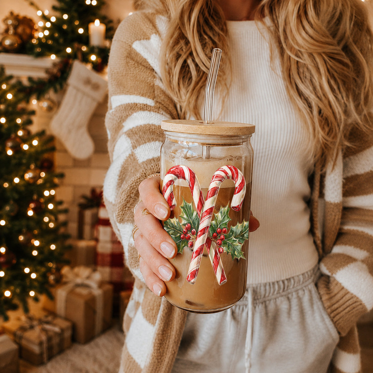 Candy Cane Holly 17oz