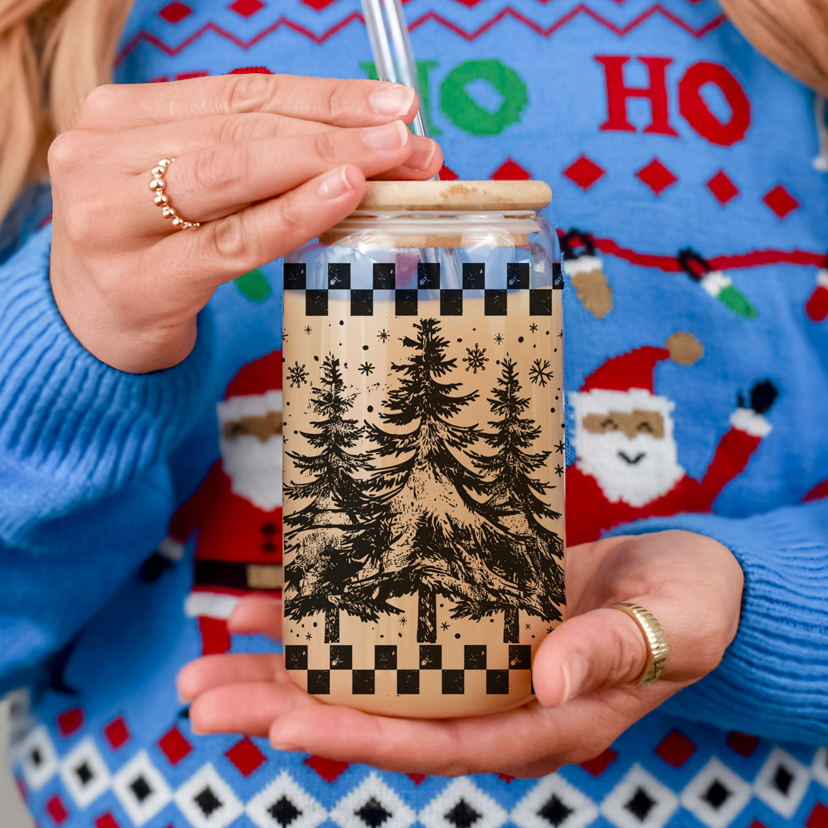 Retro Christmas Tree 17oz