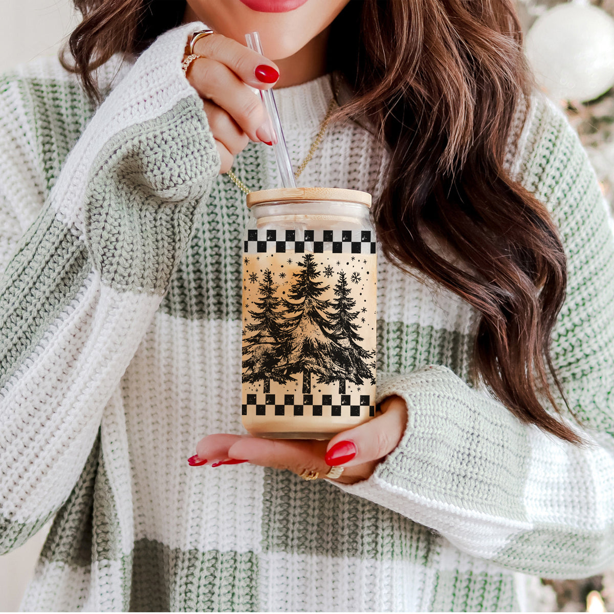 Retro Christmas Tree 17oz