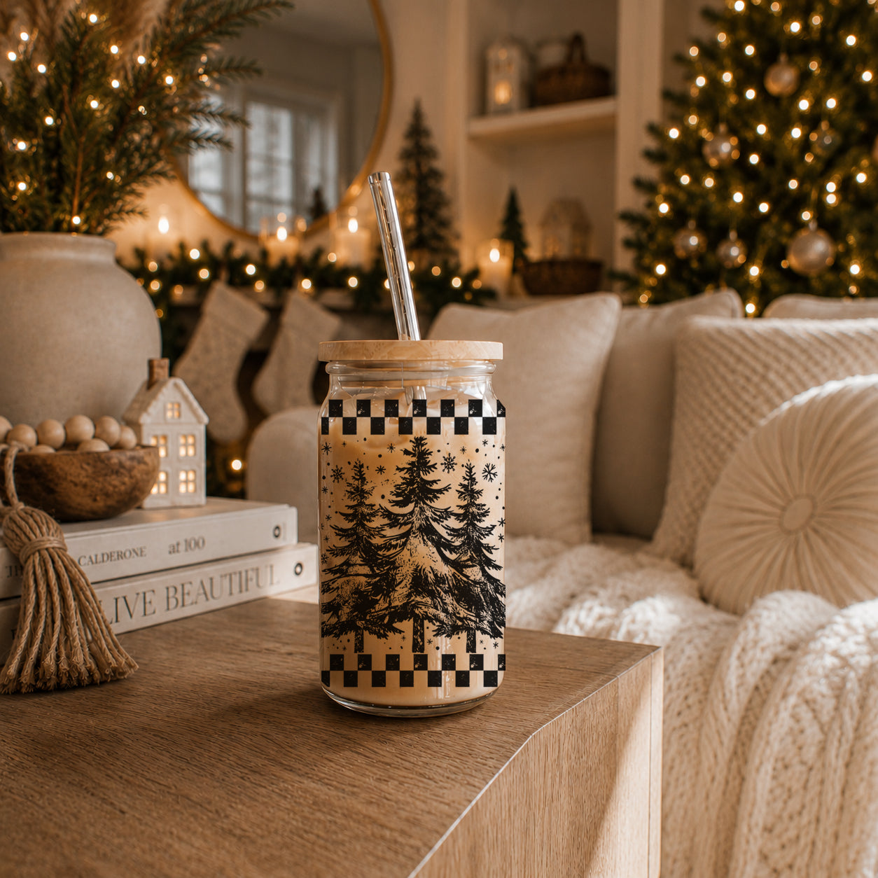 Retro Christmas Tree 17oz