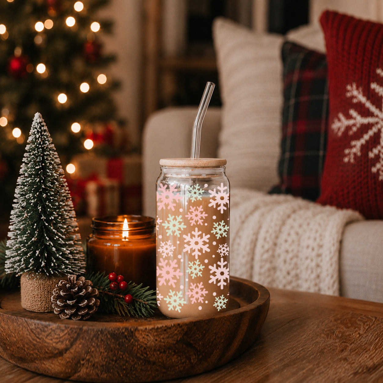 Pastel Snowflakes 17oz