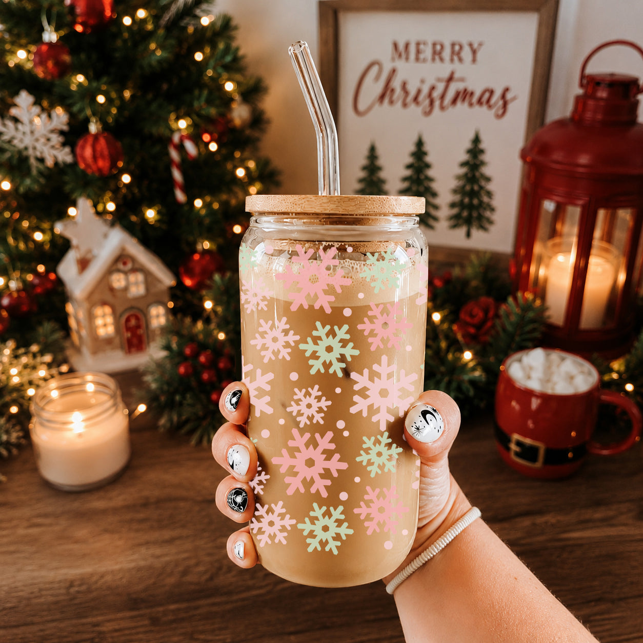 Pastel Snowflakes 17oz