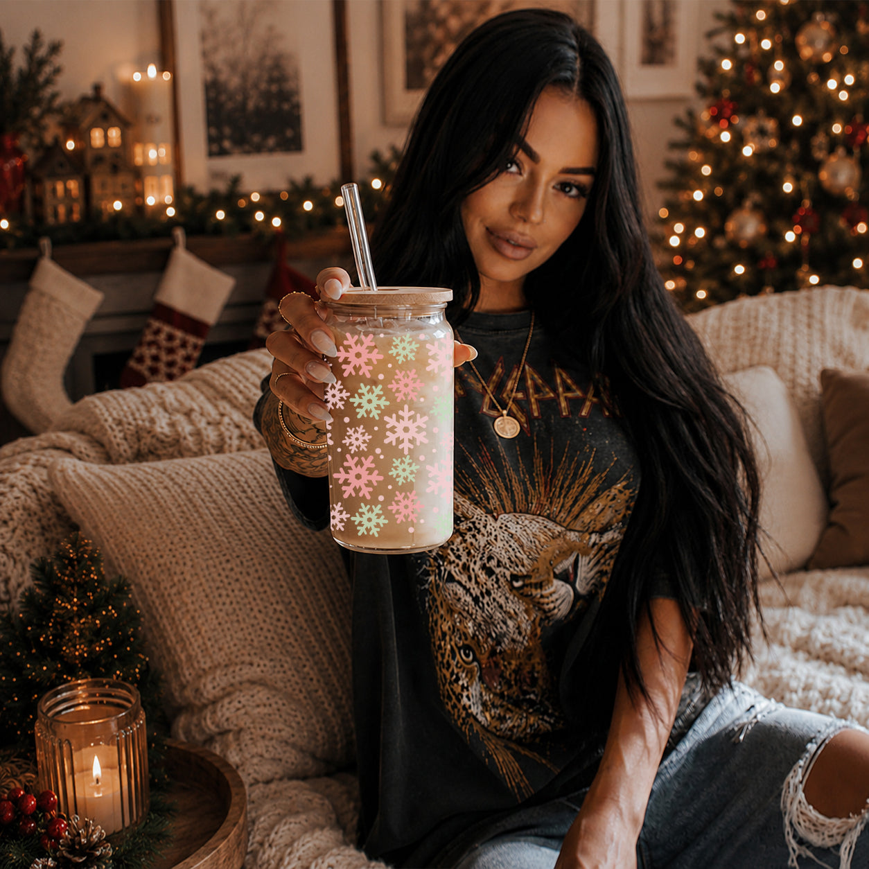 Pastel Snowflakes 17oz