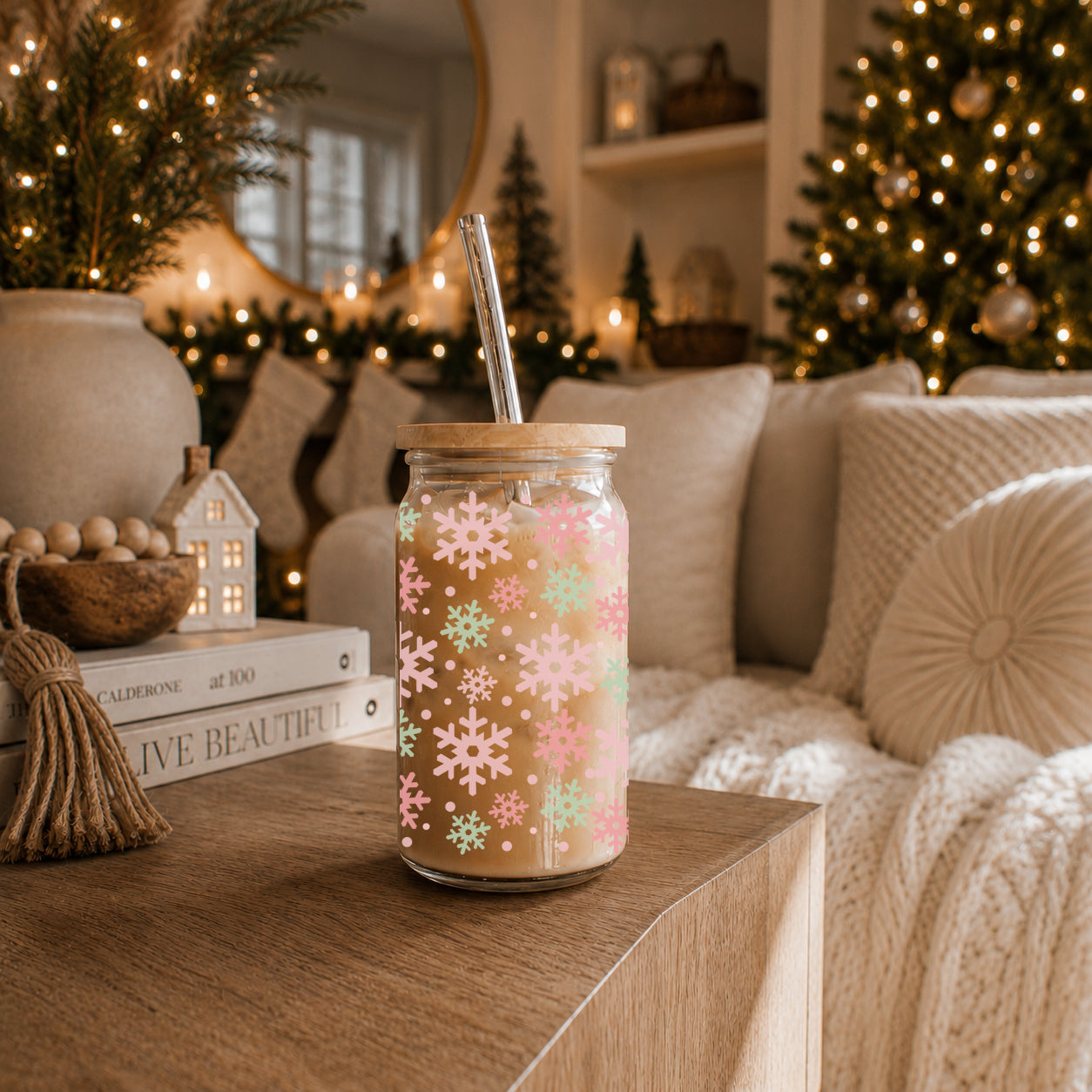 Pastel Snowflakes 17oz