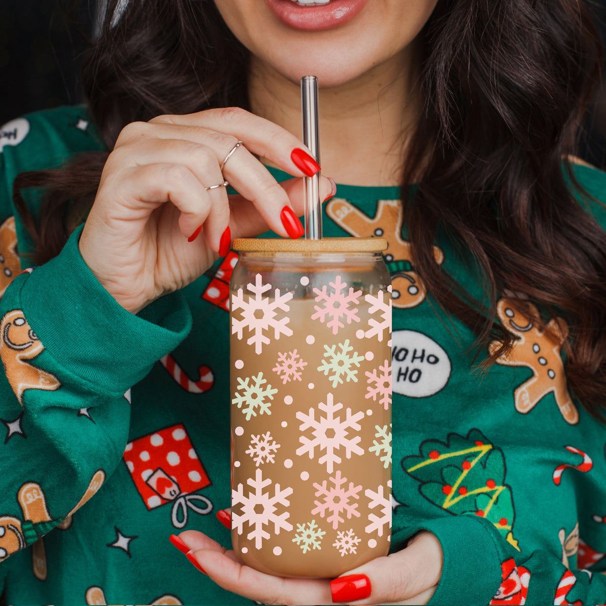 Pastel Snowflakes 17oz