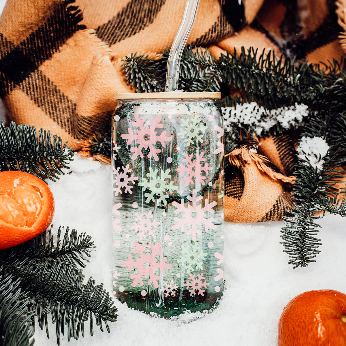 Pastel Snowflakes 17oz