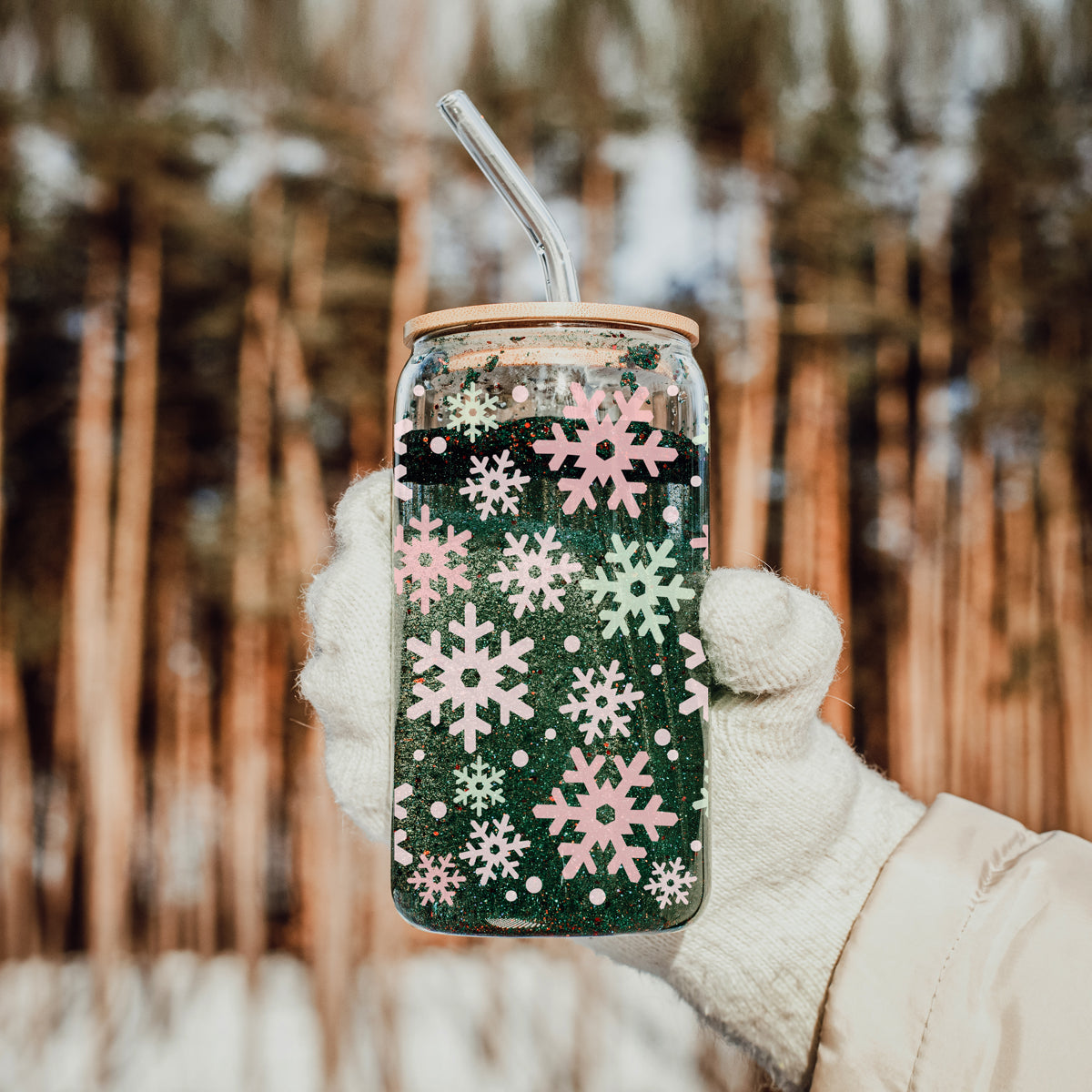 Pastel Snowflakes 17oz