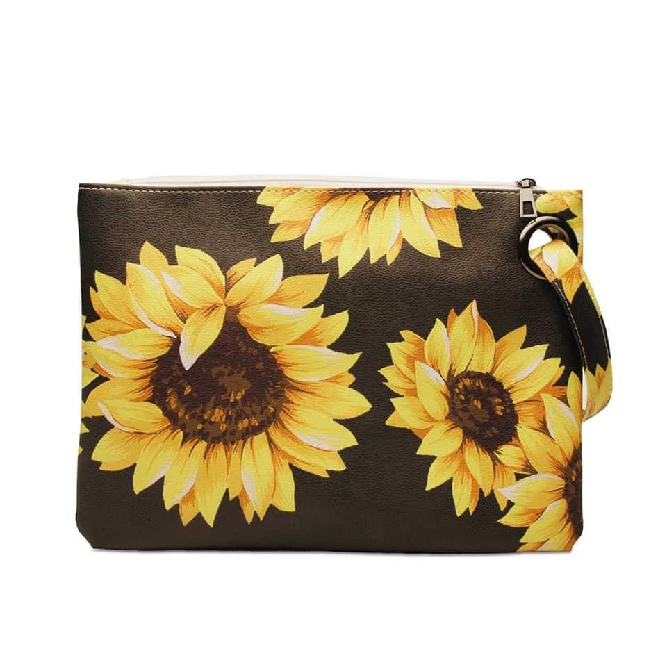 Large Clutch Wristlets RTS