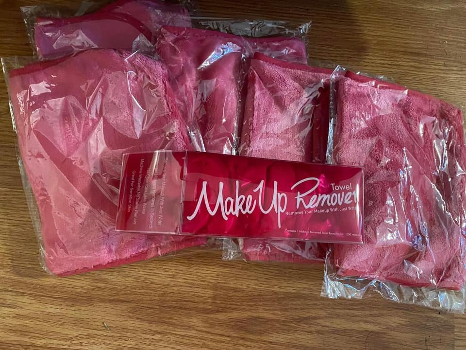 MAKEUP REMOVER CLOTHS RTS
