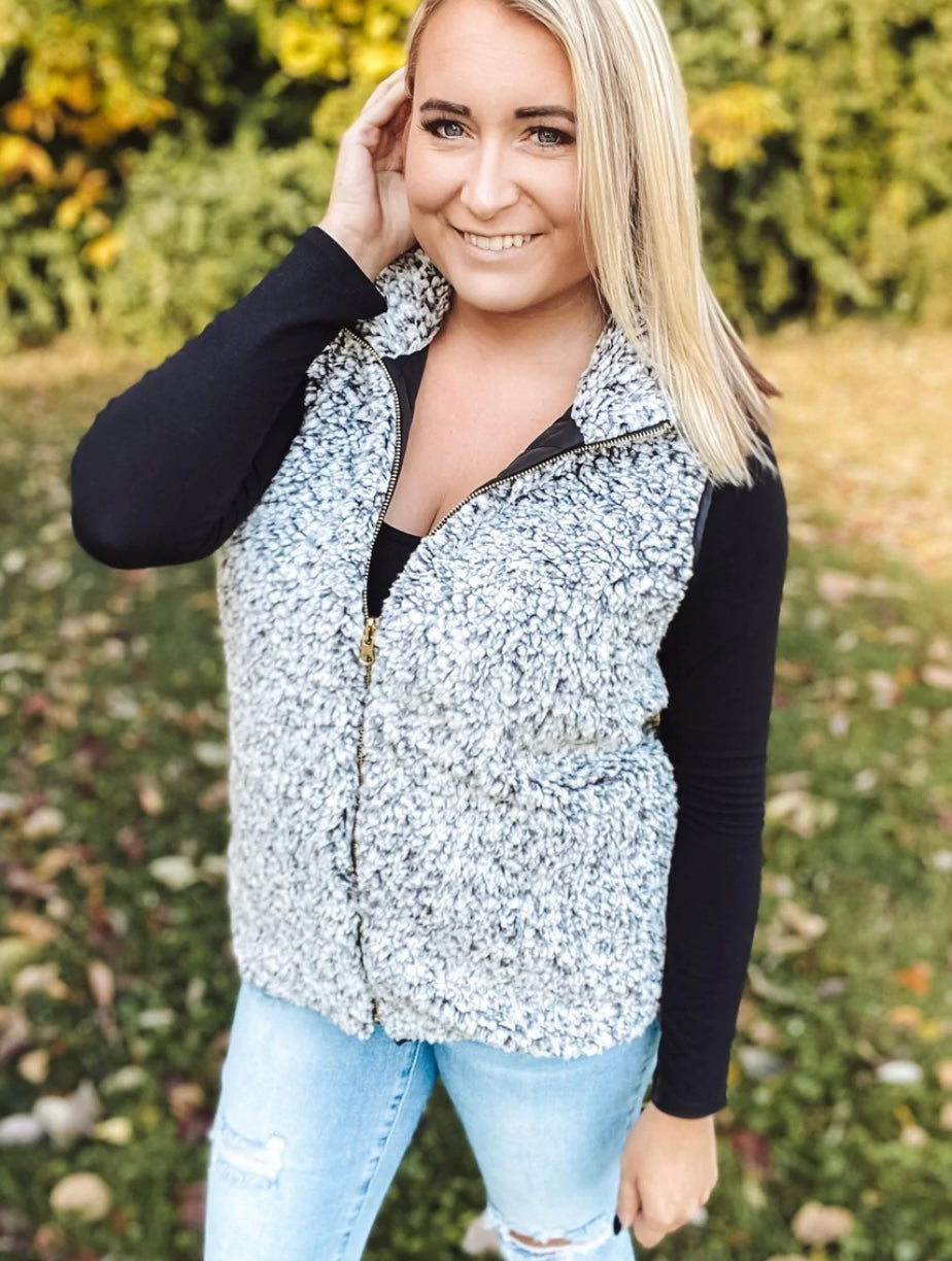 Reversable Puff Sherpa Vest